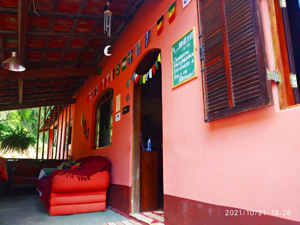 O Brejo Encantado Hospedagem E Hostel Embu Bagian luar foto