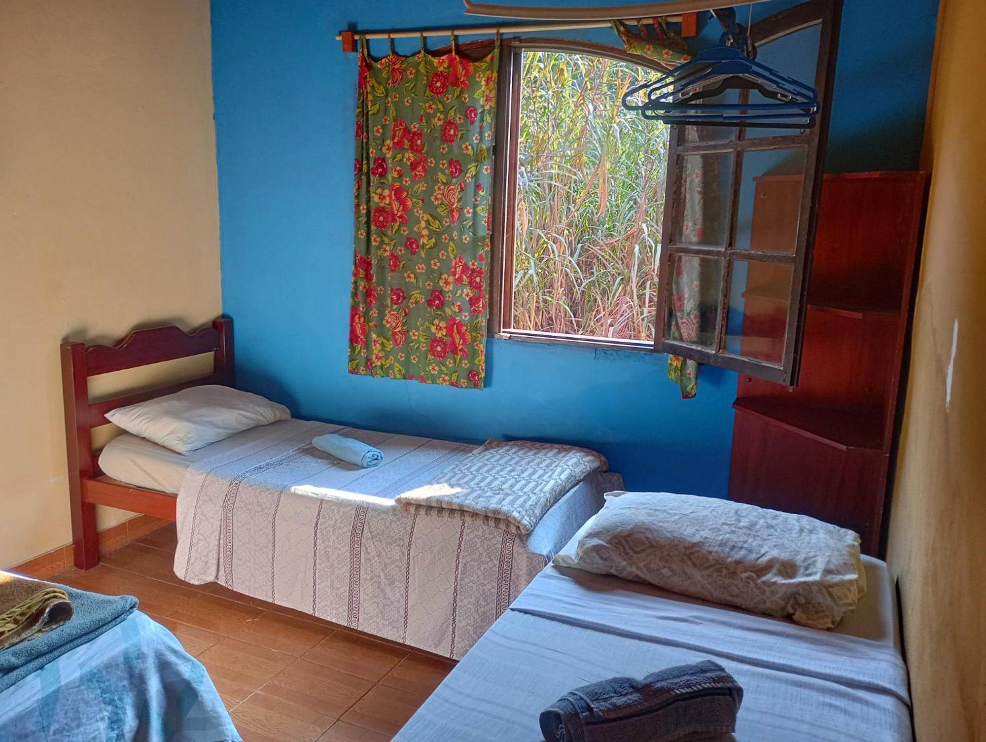 O Brejo Encantado Hospedagem E Hostel Embu Bagian luar foto